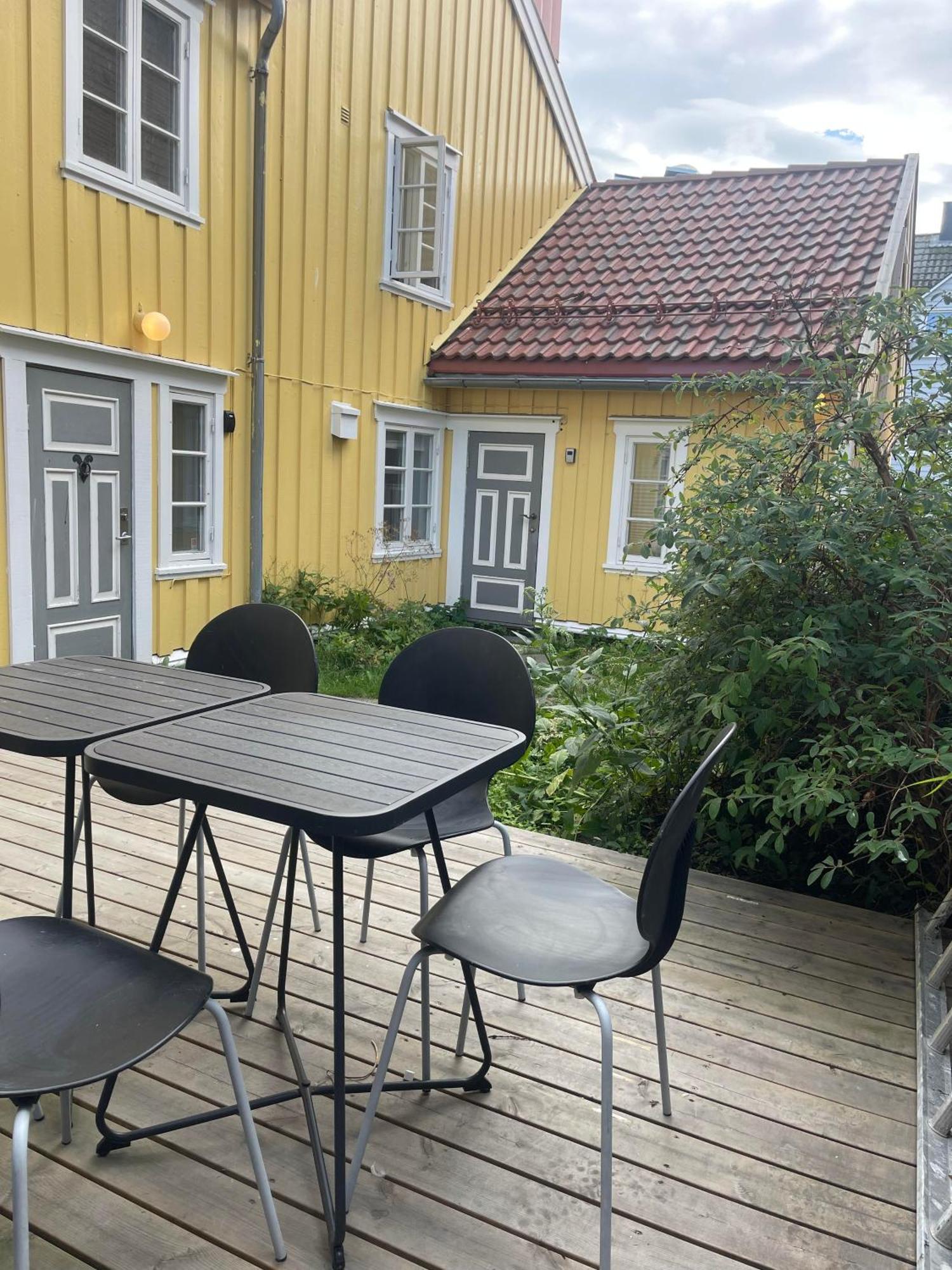Sjarmerende Historisk Leilighet Midt I Tromsø Exterior foto